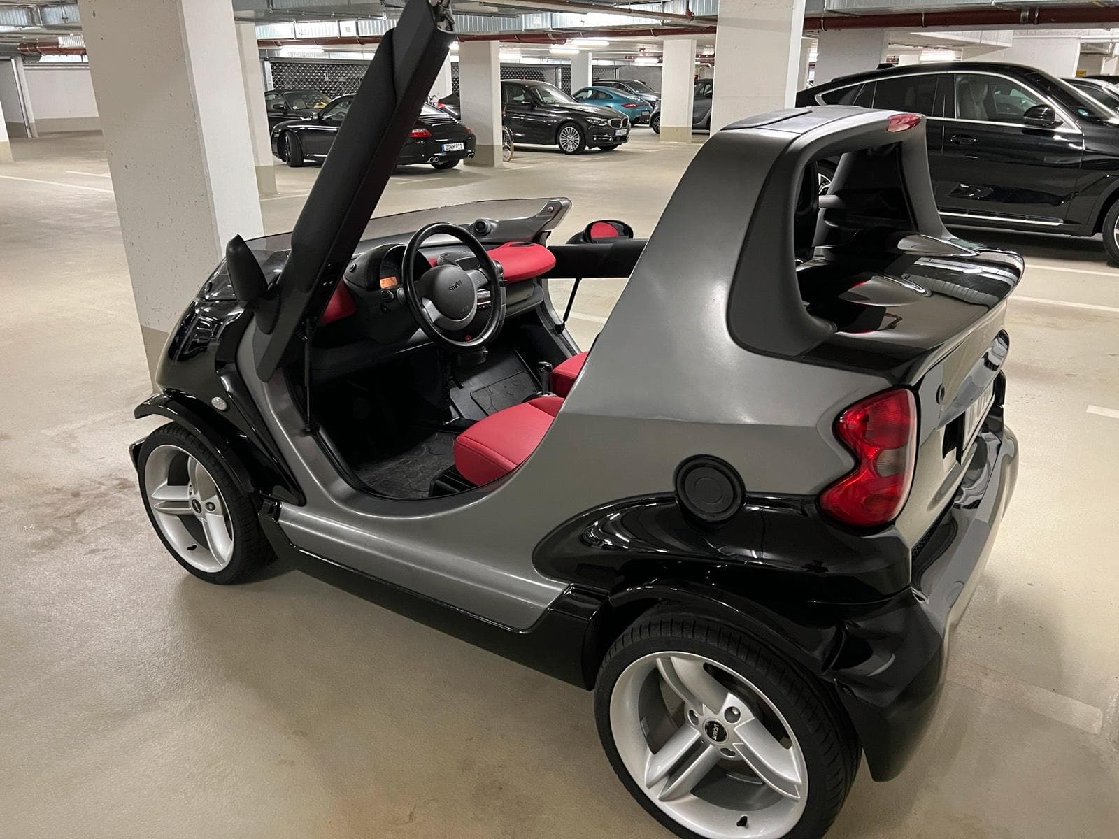 Smart Crossblade Mieten / Hochzeitsauto / Autovermietung