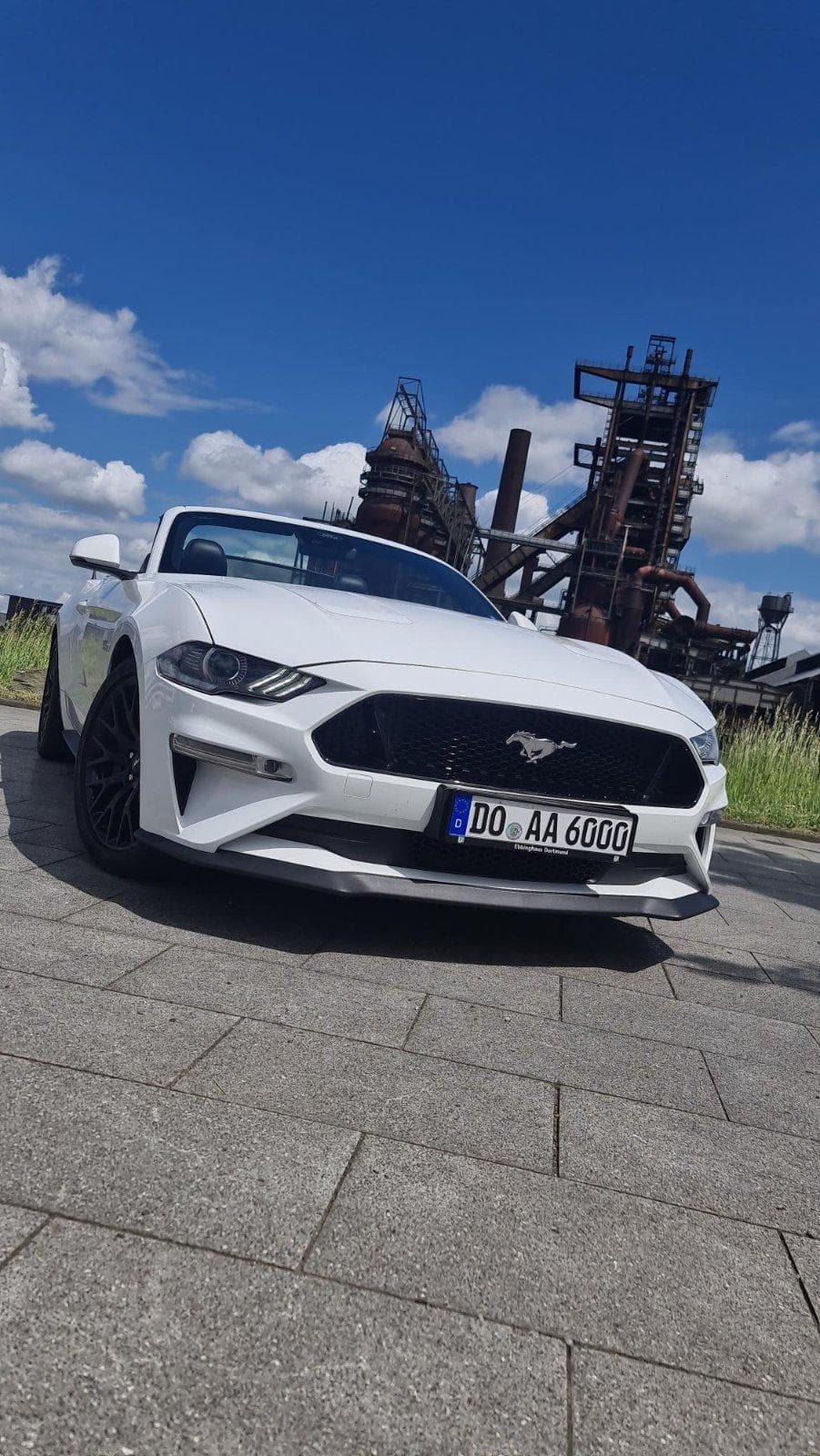 Ford Mustang 5.0 V8 450 PS Cabrio Mietwagen
