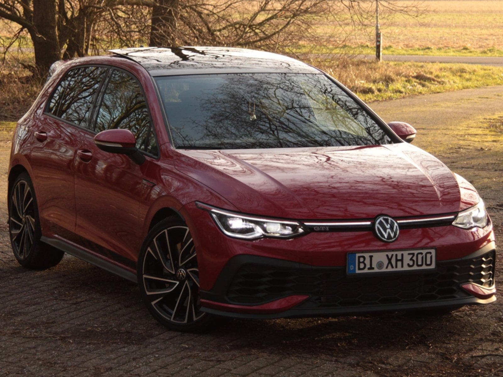 Golf 8 GTI Clubsport / Kurz und Langzeitmiete / Sportwagen mieten