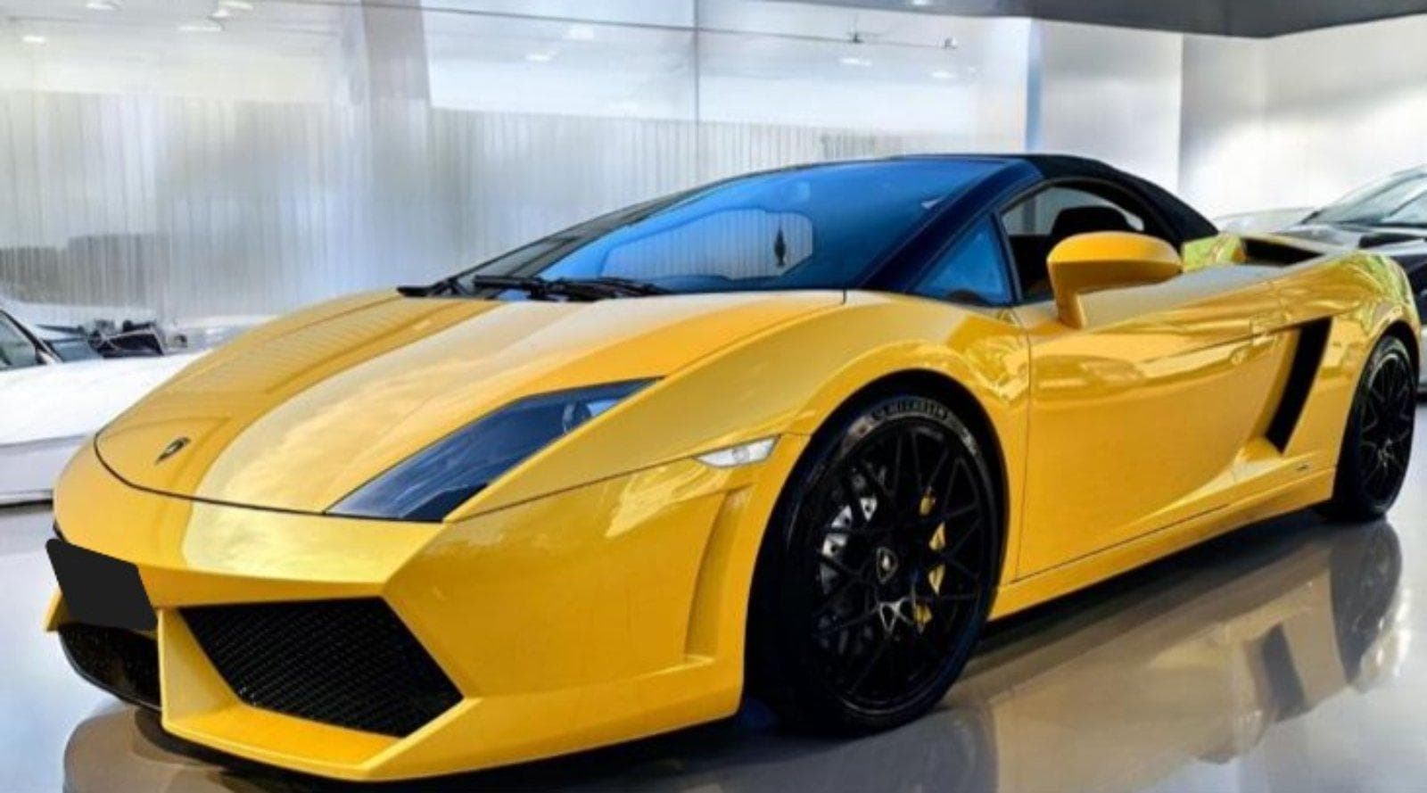 Lamborghini Gallardo Spyder mieten/ Höchster Fahrspaß mit 560 PS