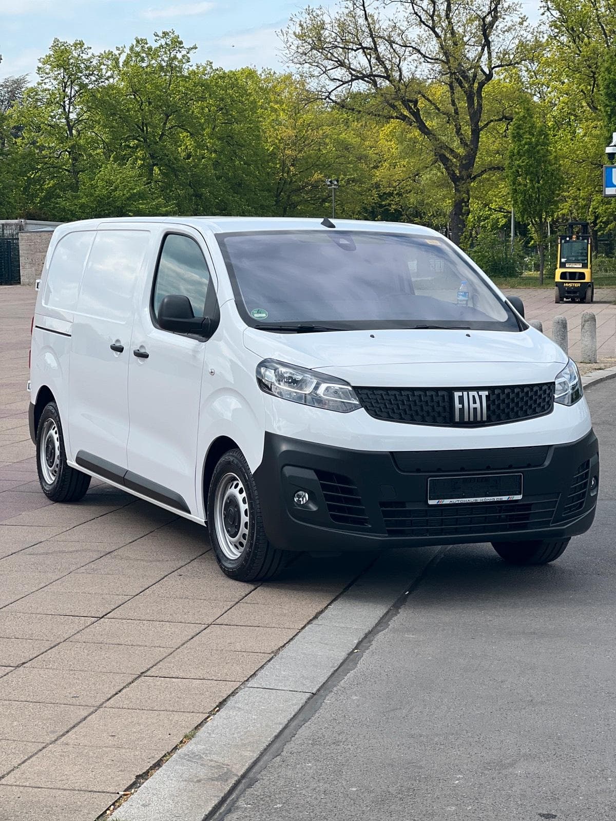 Fiat E-Scudo 2023 Automatik Autovermietung Mietwagen Automieten Rent a car