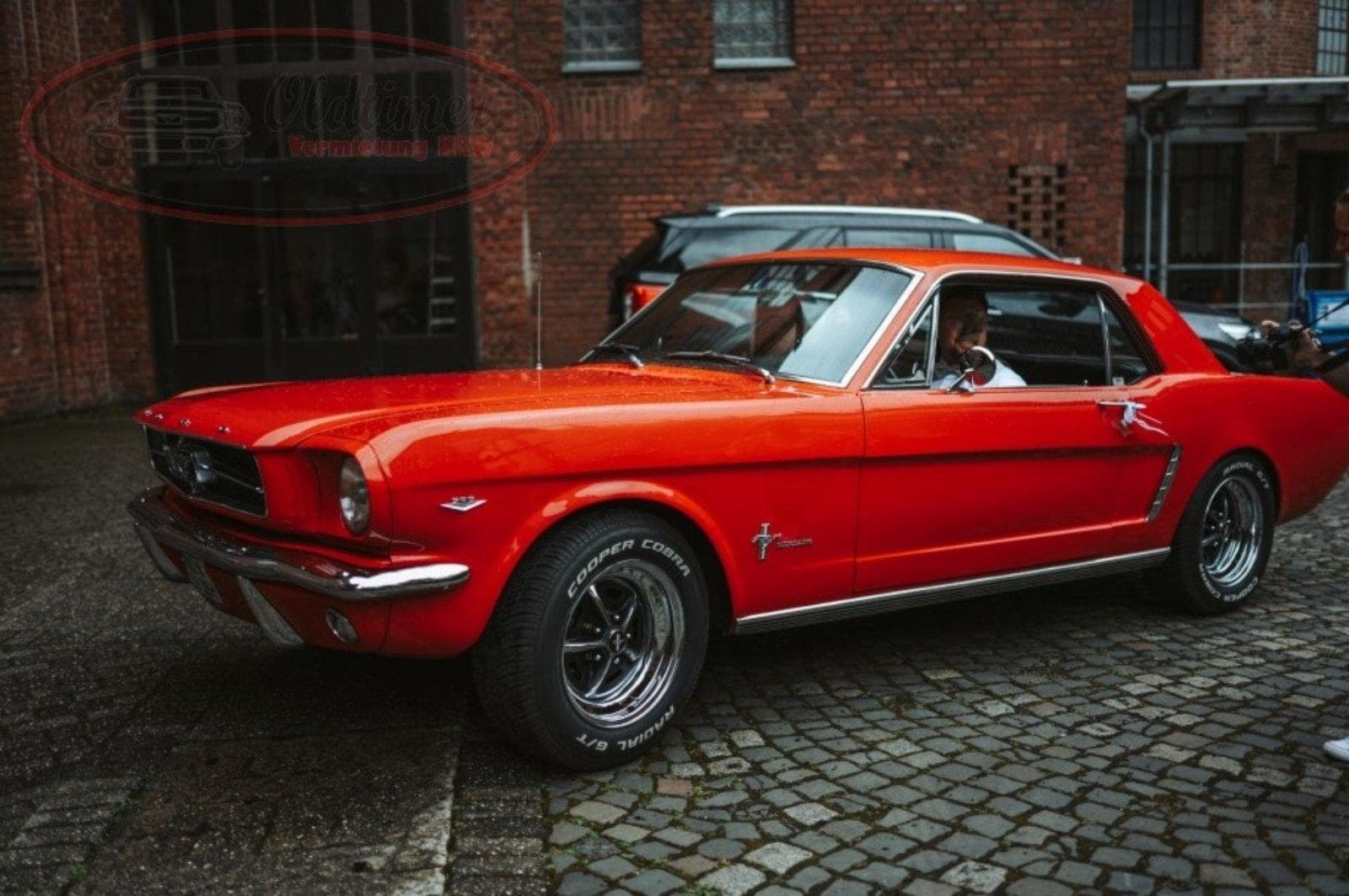 Ford Mustang Cabrio mieten / Hochzeitsauto / Oldtimer mieten