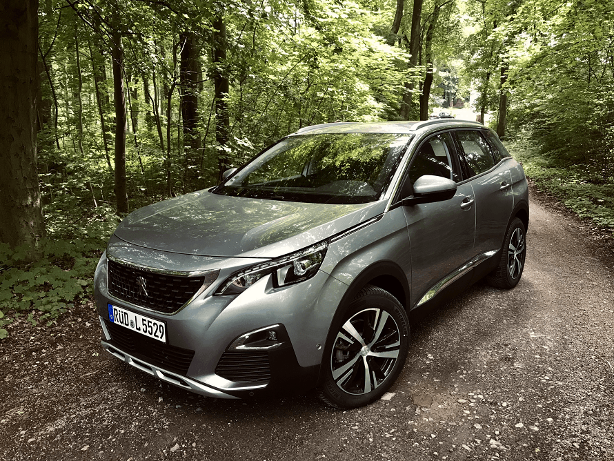 Mittelklasse Kombi Modellbeispiel Peugeot 2008 Opel Astra Kombi