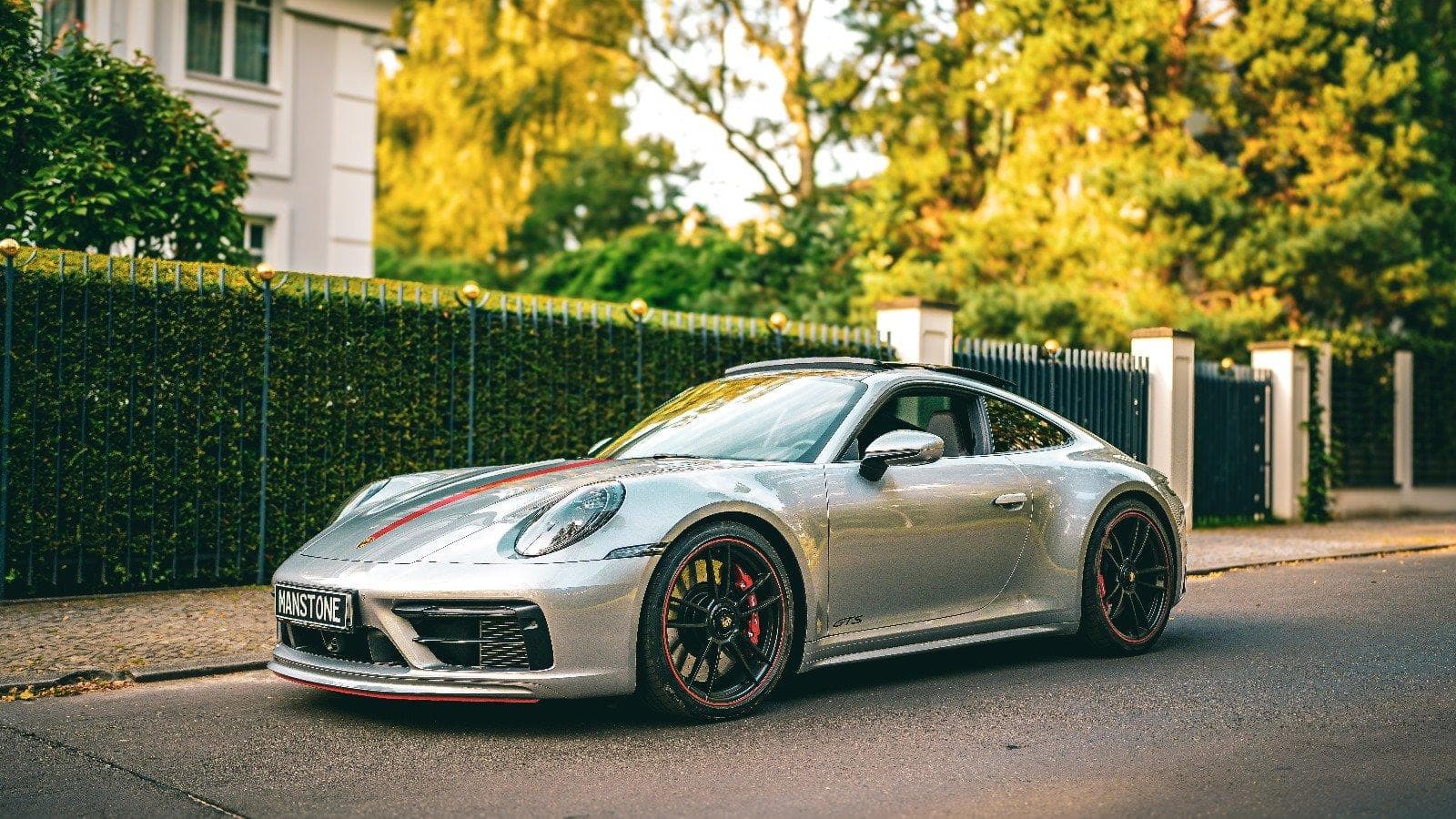 Porsche 911 Carrera 4 GTS mieten Sportwagen Exot Berlin