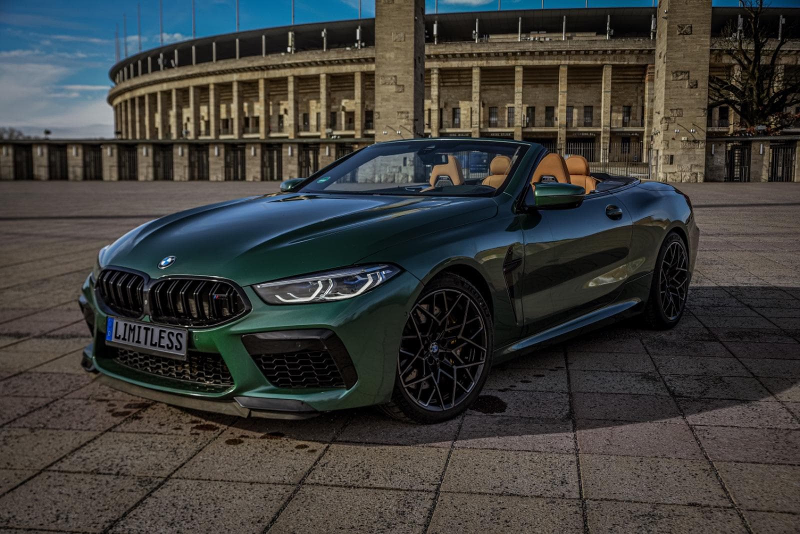 BMW M8 Competition Cabrio M mieten 625 PS xDrive *kein OPF* Berlin